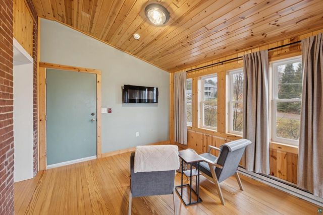 231 N 1st St, Bayfield, WI 54814