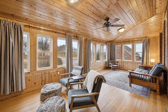 231 N 1st St, Bayfield, WI 54814