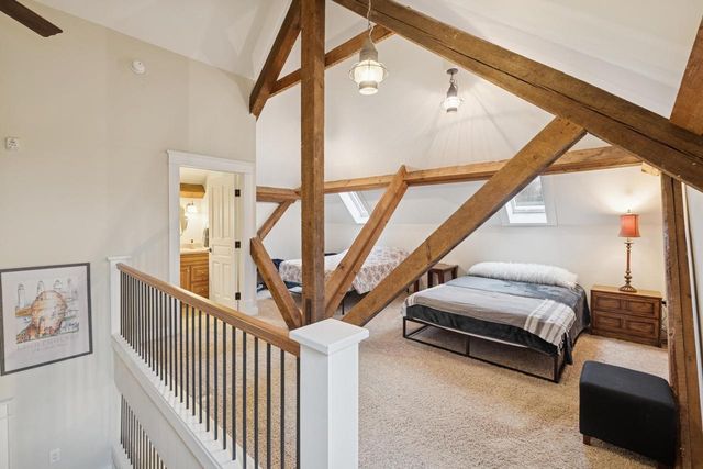 231 N 1st St, Bayfield, WI 54814