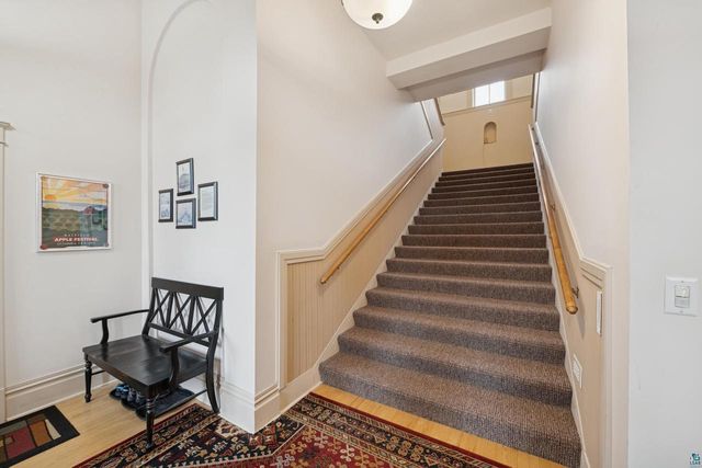 231 N 1st St, Bayfield, WI 54814