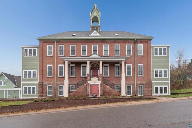 231 N 1st St, Bayfield, WI 54814