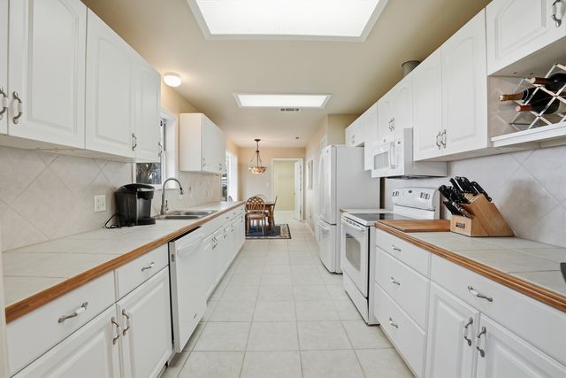 1491 W Highway 98, Mary Esther, FL 32569