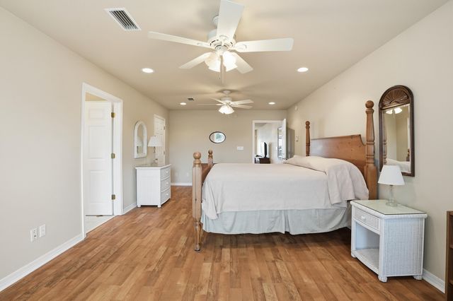 1491 W Highway 98, Mary Esther, FL 32569