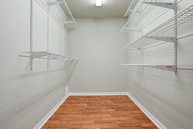 1491 W Highway 98, Mary Esther, FL 32569