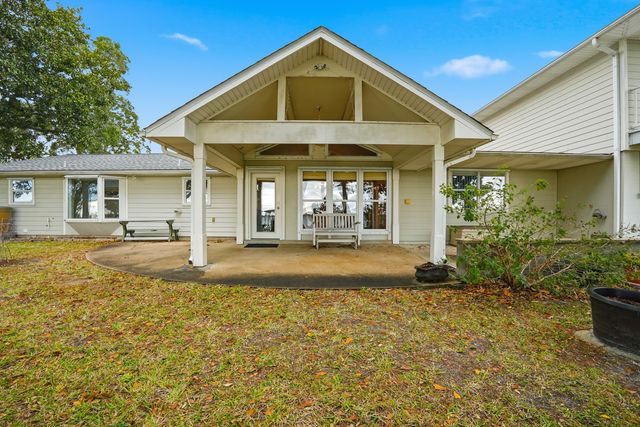 1491 W Highway 98, Mary Esther, FL 32569