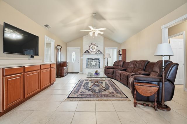 1491 W Highway 98, Mary Esther, FL 32569