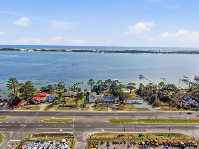 1491 W Highway 98, Mary Esther, FL 32569