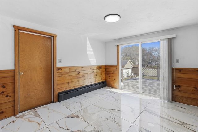 415 Chase Rd, Dartmouth, MA 02747