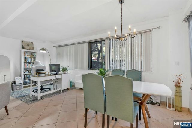 1375 River LG, Edgewater, NJ 07020