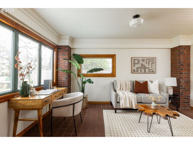 3365 Ne ALAMEDA St, Portland, OR 97212