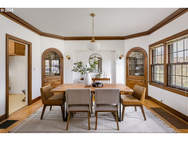 3365 Ne ALAMEDA St, Portland, OR 97212