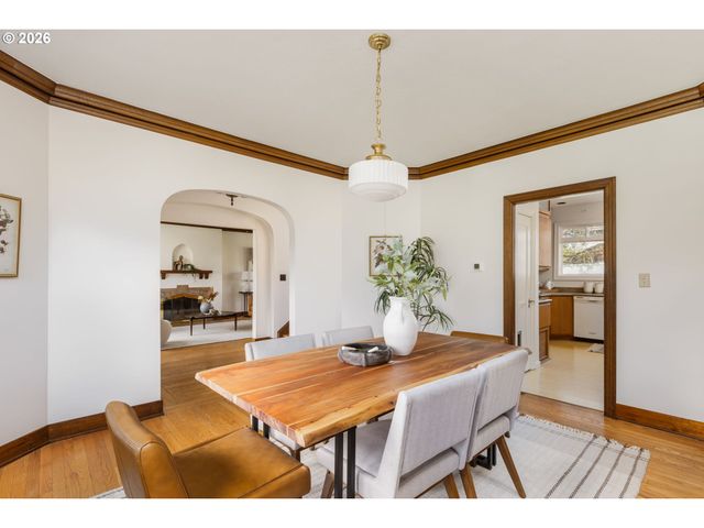 3365 Ne ALAMEDA St, Portland, OR 97212