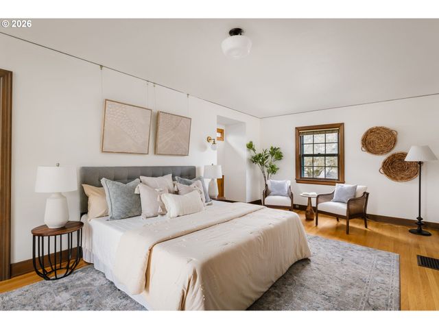 3365 Ne ALAMEDA St, Portland, OR 97212