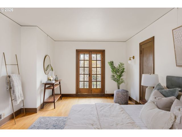 3365 Ne ALAMEDA St, Portland, OR 97212