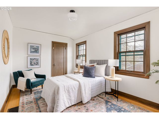 3365 Ne ALAMEDA St, Portland, OR 97212