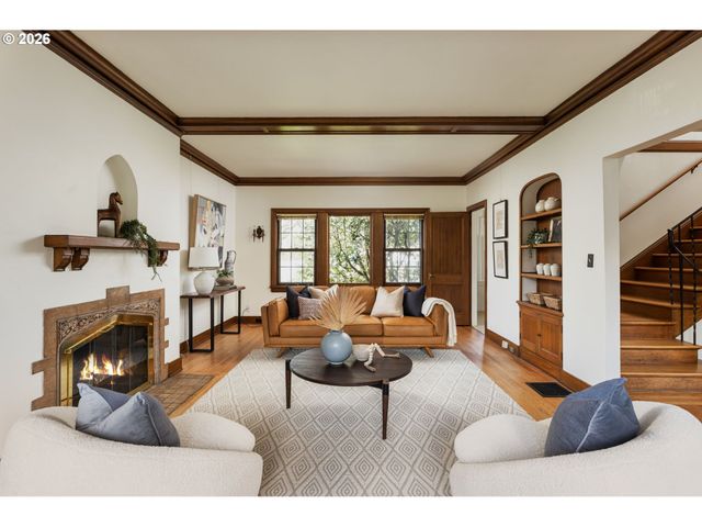 3365 Ne ALAMEDA St, Portland, OR 97212