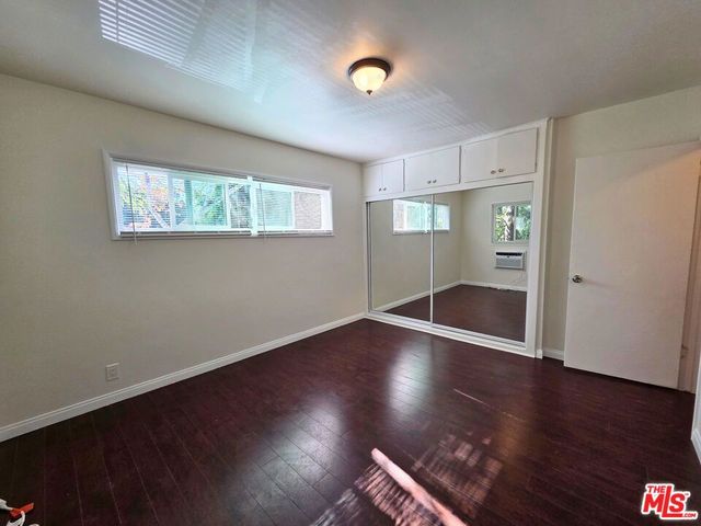 7621 Hampton Avenue 201, West Hollywood, CA 90046