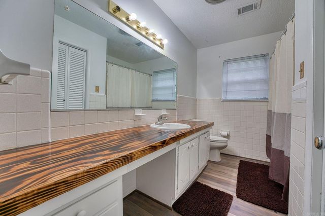 2702 Malvern Avenue, Hot Springs, AR 71901