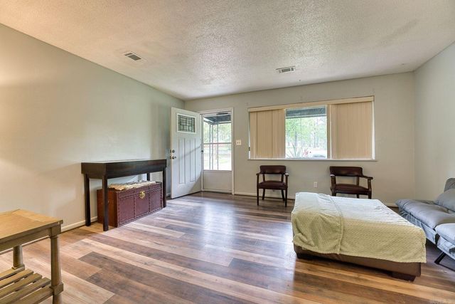 2702 Malvern Avenue, Hot Springs, AR 71901