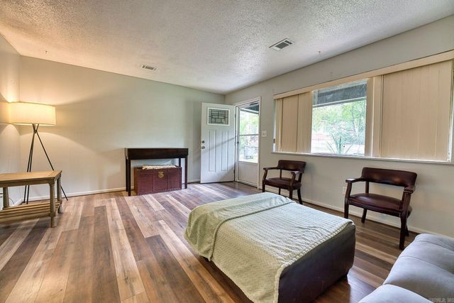 2702 Malvern Avenue, Hot Springs, AR 71901