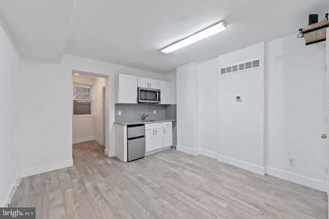 1429 FRANKFORD AVE, Philadelphia, PA 19125