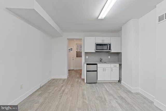 1429 FRANKFORD AVE, Philadelphia, PA 19125