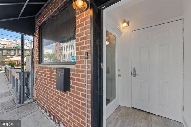 1429 FRANKFORD AVE, Philadelphia, PA 19125