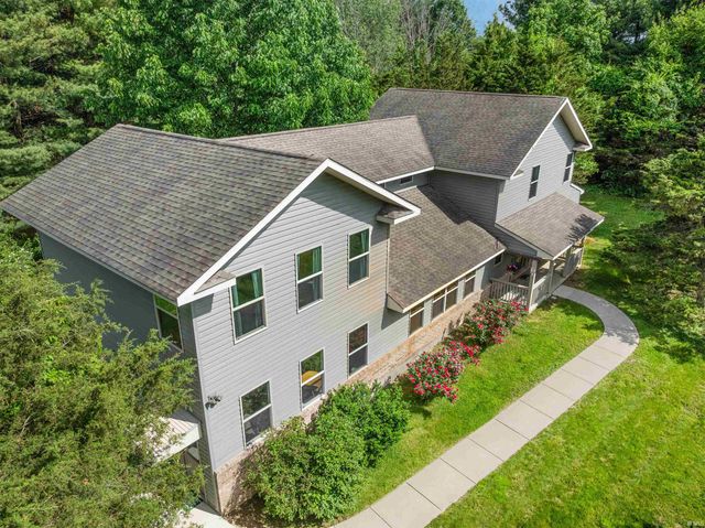 2067 N 400 East Road, Lafayette, IN 47905