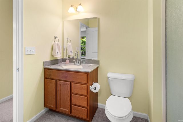 2067 N 400 East Road, Lafayette, IN 47905