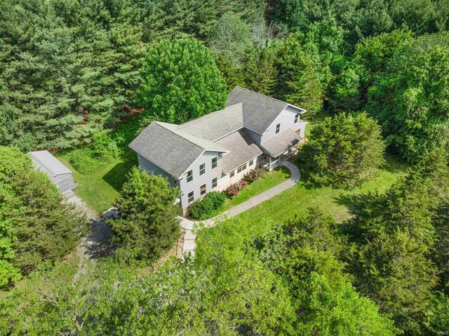 2067 N 400 East Road, Lafayette, IN 47905