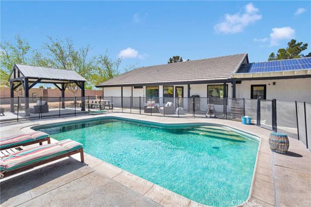 37077 Coyote Lake, Newberry Springs, CA 92365