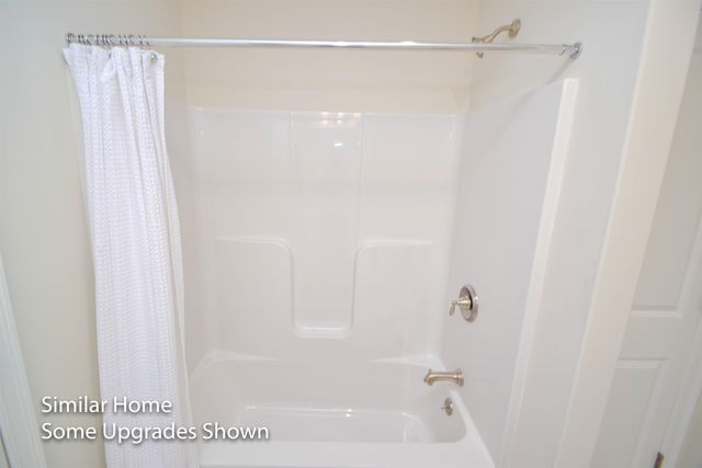 22 Edgewater Way, Brentwood, NH 03833
