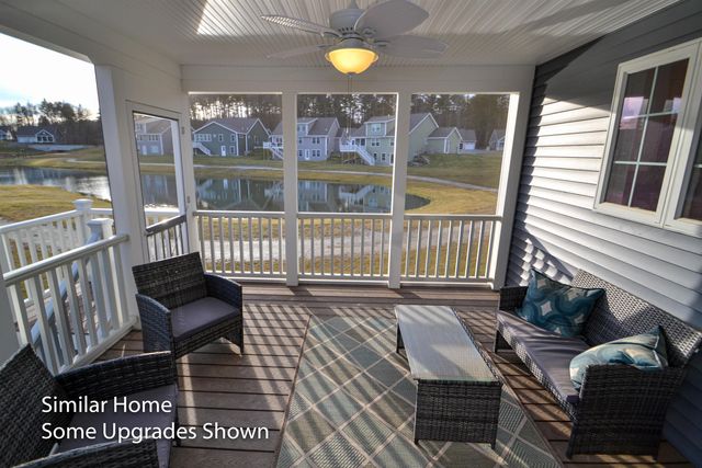 22 Edgewater Way, Brentwood, NH 03833