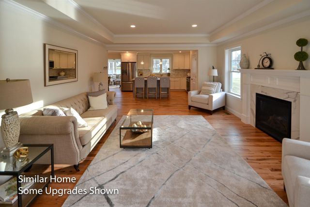 22 Edgewater Way, Brentwood, NH 03833