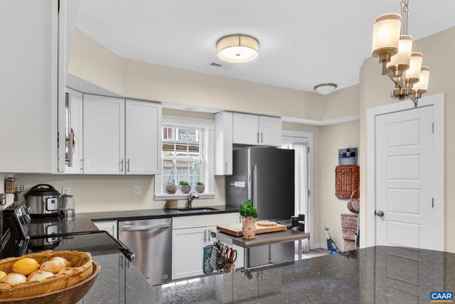 263 PENSHAW CT, Crozet, VA 22936