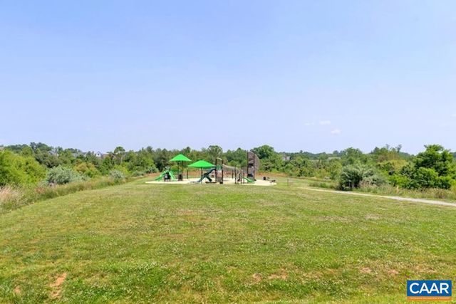 263 PENSHAW CT, Crozet, VA 22936