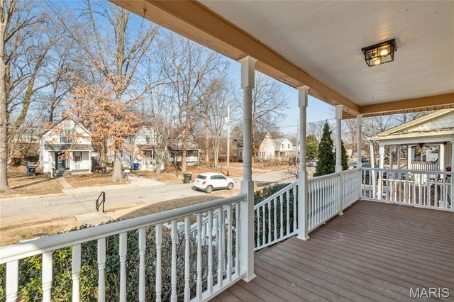 7250 Arsenal Street, Maplewood, MO 63143