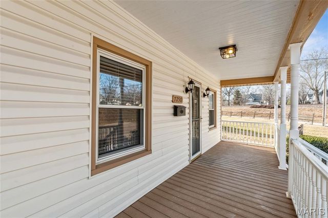 7250 Arsenal Street, Maplewood, MO 63143