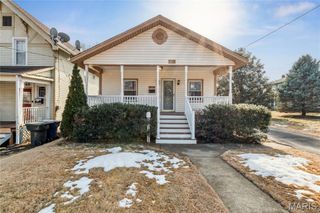 7250 Arsenal Street, Maplewood, MO 63143