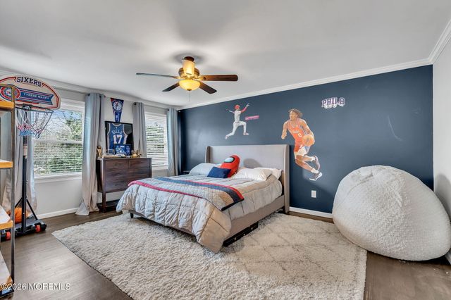 14 Hartshorne Road, Ocean Twp, NJ 07712