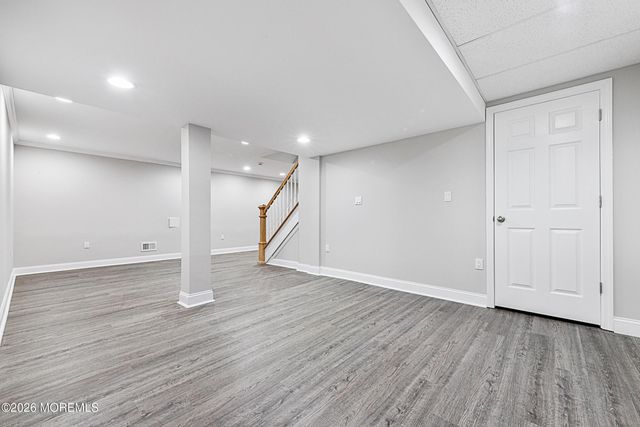 14 Hartshorne Road, Ocean Twp, NJ 07712