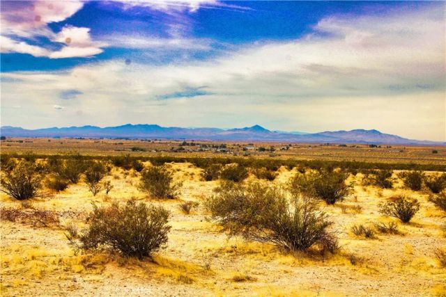 777 Valley Wells, Hinkley, CA 92347