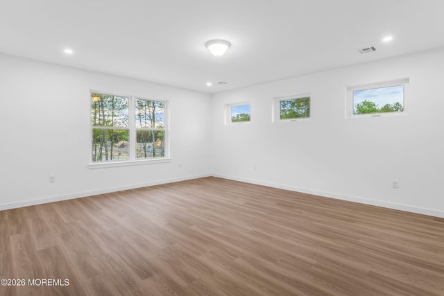 393 Southern Boulevard, Bayville, NJ 08721