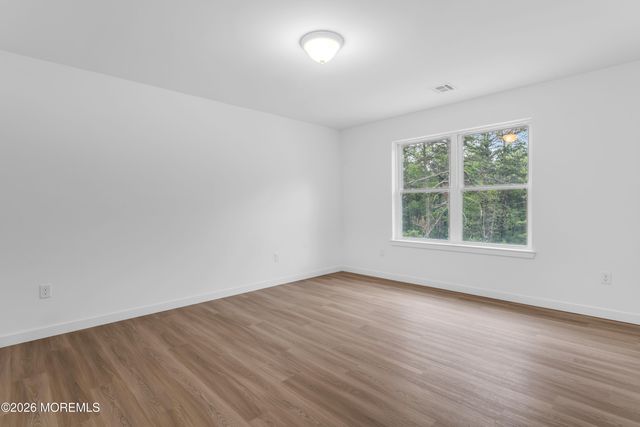 393 Southern Boulevard, Bayville, NJ 08721