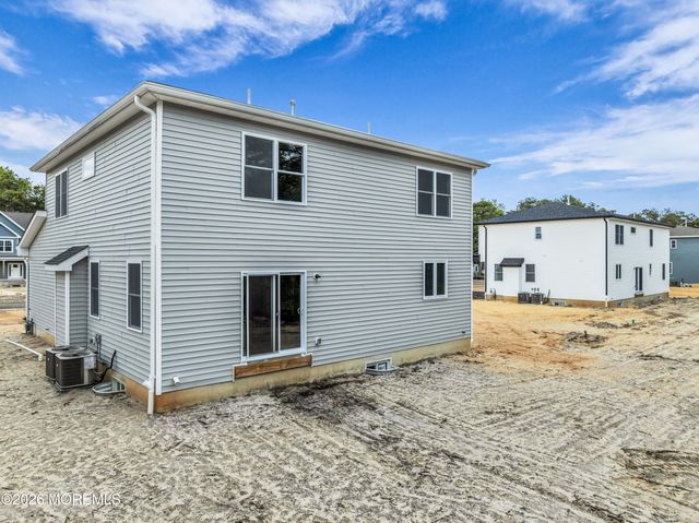393 Southern Boulevard, Bayville, NJ 08721