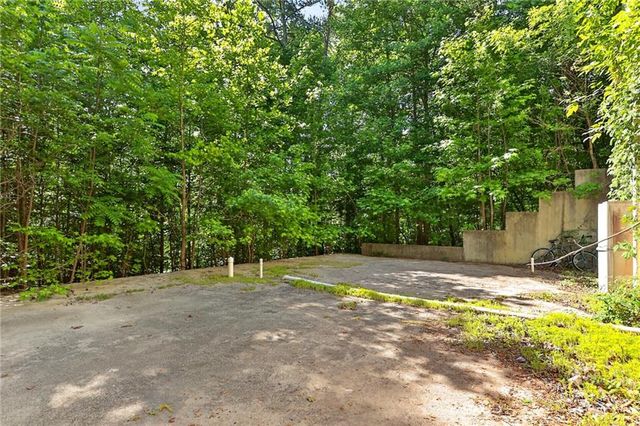 207 Lanier Drive, Dahlonega, GA 30533