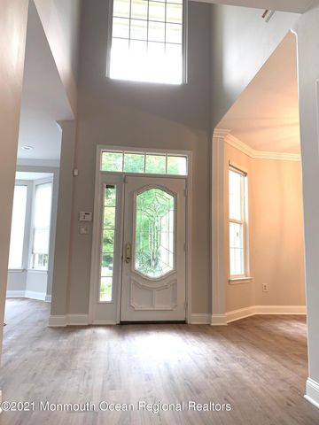 12 Oxford, Colts Neck, NJ 07722