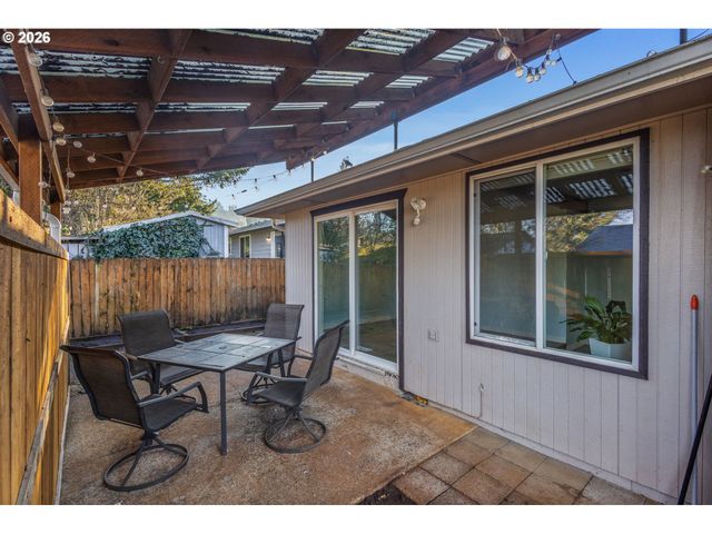 5536 COTTONWOOD Ct, Salem, OR 97306