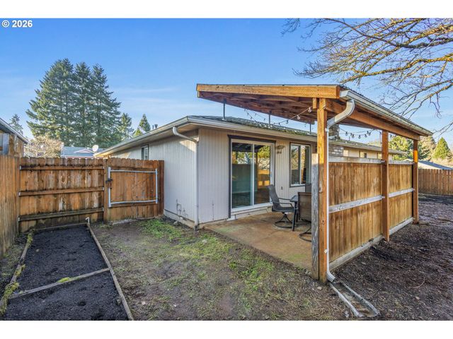 5536 COTTONWOOD Ct, Salem, OR 97306