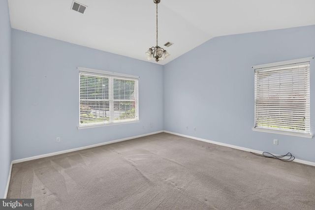 4690 BLUE GRASS LN, Macungie, PA 18062